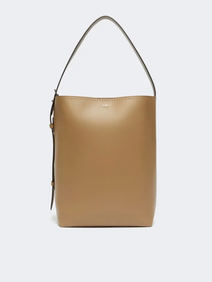 Archetipo medium leather bucket bag, mud