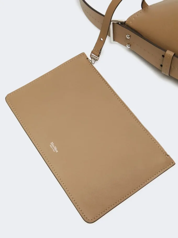 Archetipo medium leather bucket bag, mud