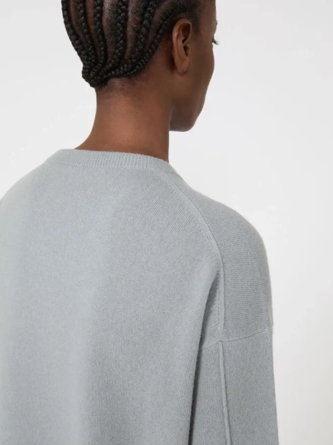 Boxy-fit wool and cashmere sweater, light blue Boxy-fit wool and cashmere sweater, light blue
