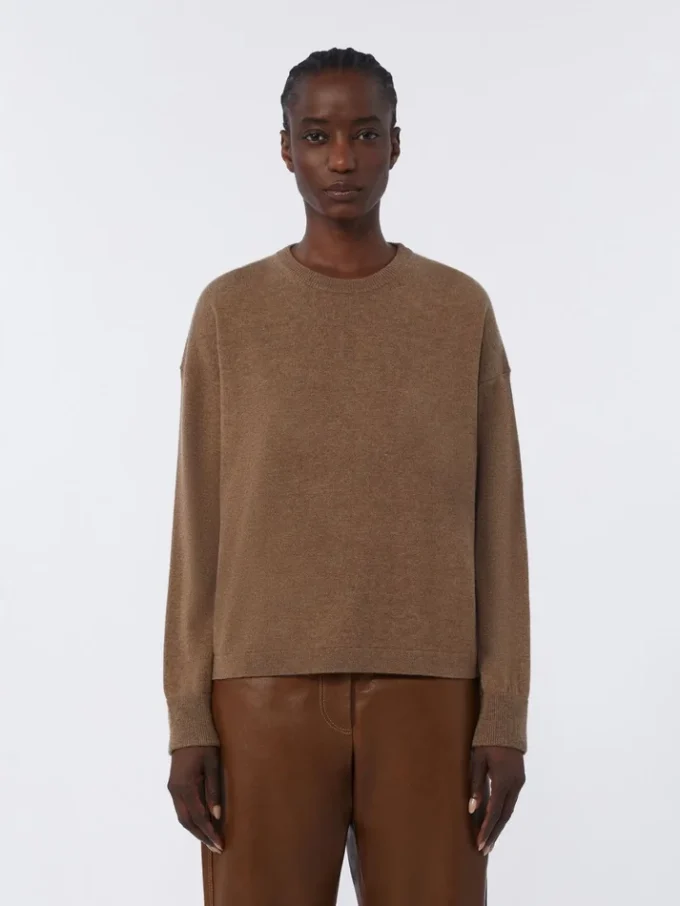 Boxy-fit wool and cashmere sweater, mud