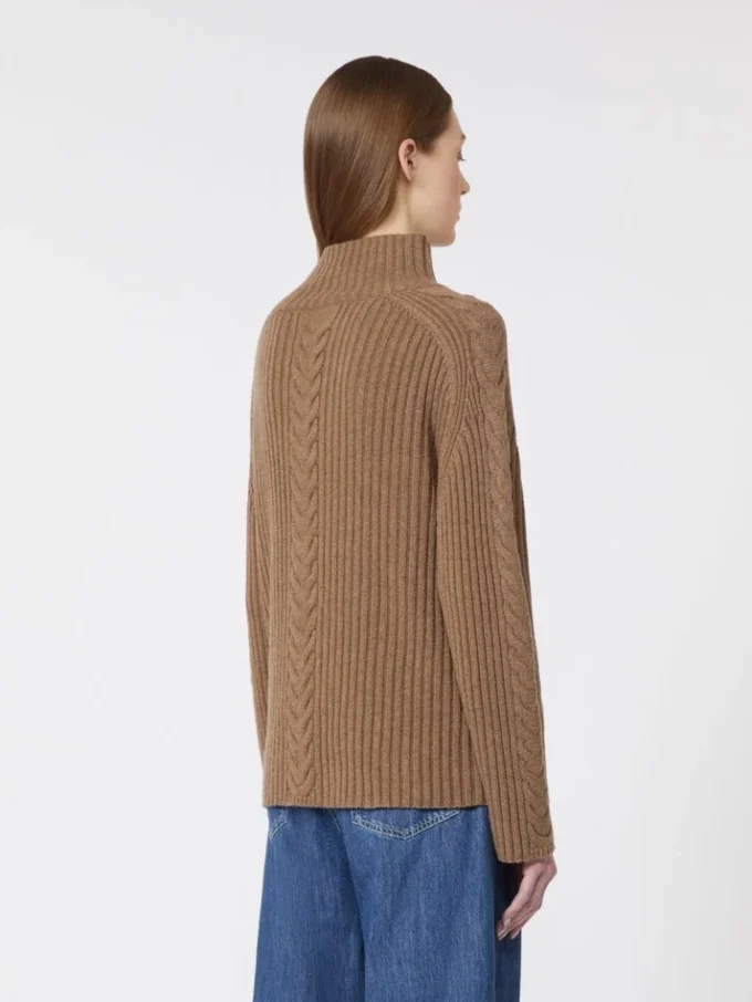 Cable-knit wool and cashmere polo-neck sweater, mud