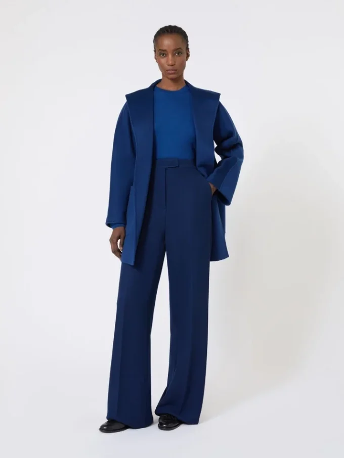 Cashmere yarn sweater, china blue Cashmere yarn sweater, china blue