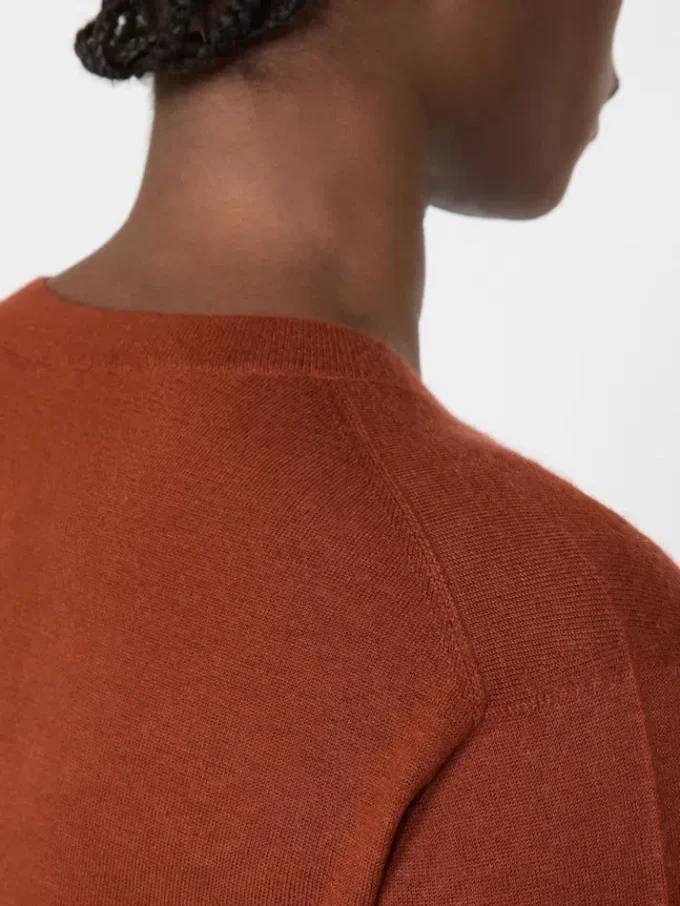 Cashmere yarn sweater, terra cotta Cashmere yarn sweater, terra cotta
