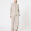 Cashmere yarn trousers, beige