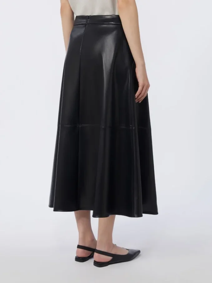 Coated fabric skirt, black Coated fabric skirt, black