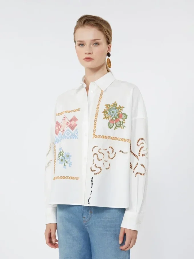 Cotton blouse with lace and embroideries, white