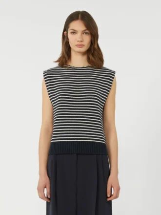 Cotton yarn gilet, navy