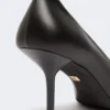 Court shoes in soft nappa leather, black