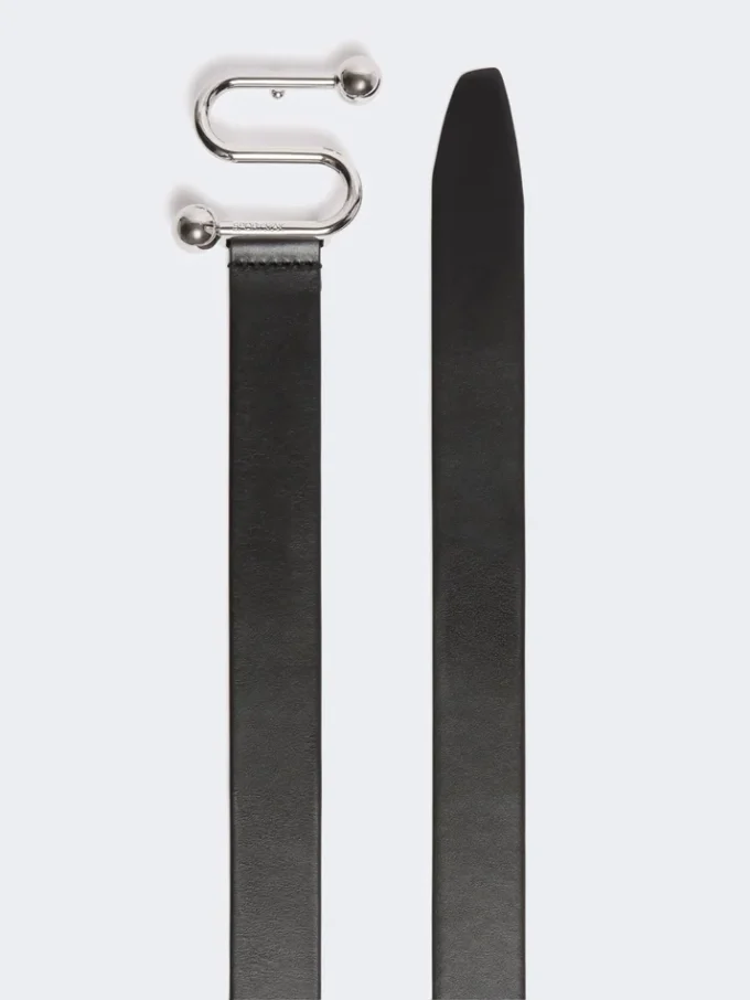 Leather belt with s buckle, black