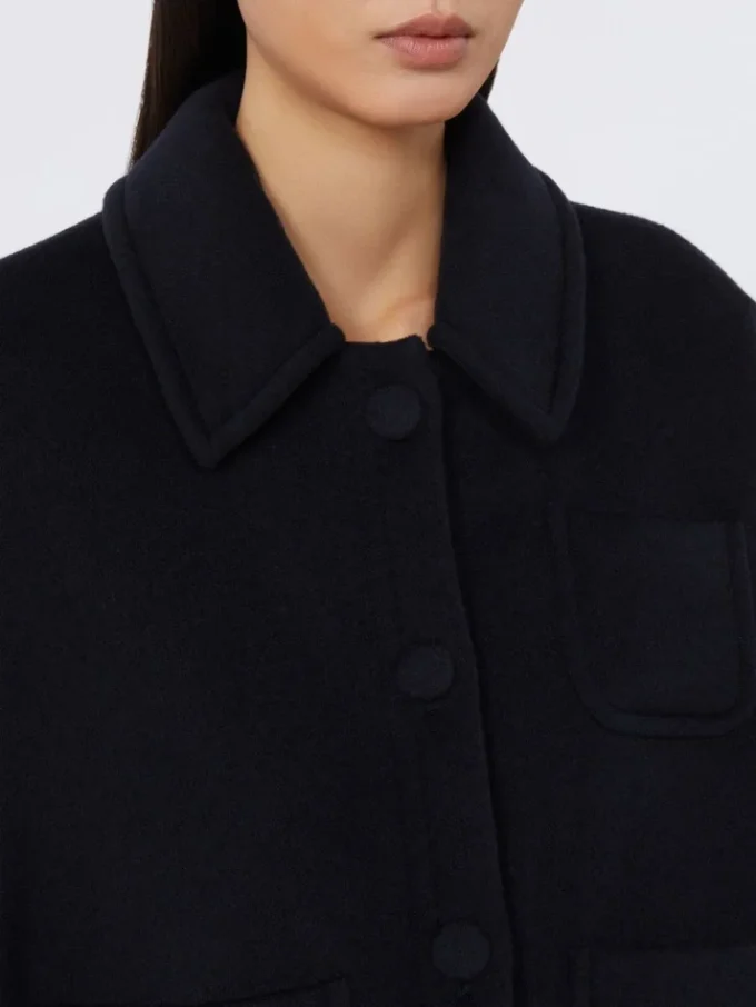 Lightweight cashmere cape, ultramarine Lightweight cashmere cape, ultramarine