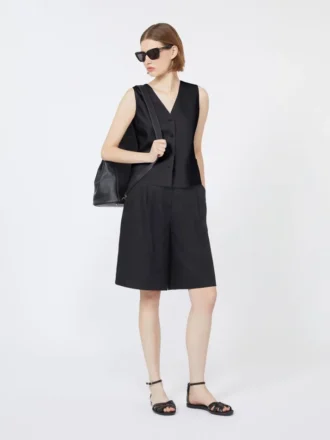 Linen canvas gilet, black