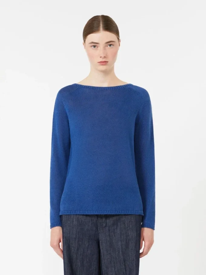 Linen yarn basic sweater, cornflower blue
