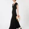 Long dress with v-neck in canneta, black