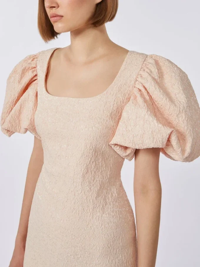 Long jacquard cloque dress, powder