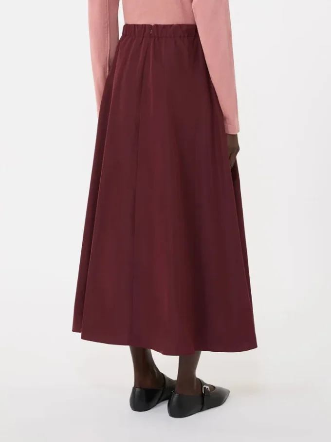 Long taffeta skirt, bordeaux Long taffeta skirt, bordeaux