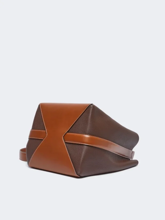 Medium bucket bag, cocoa