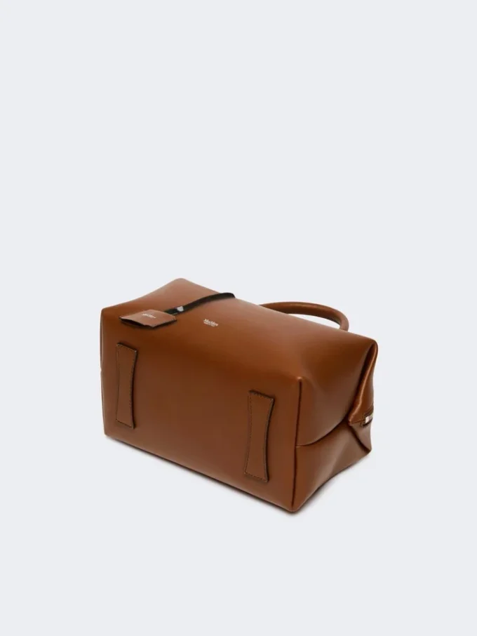 Medium natural leather bowler bag, amber brown