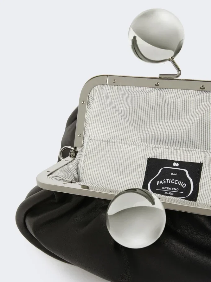 Medium pasticcino bag in glossy nappa leather, black