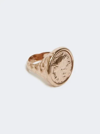 Metal doge’s ring, gold