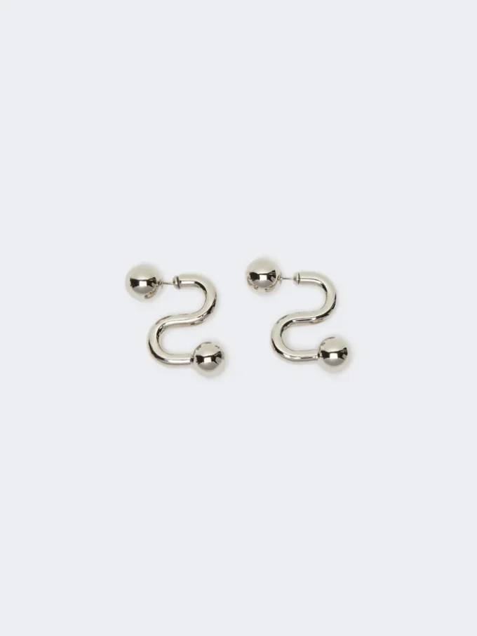 Metallic earrings, silver