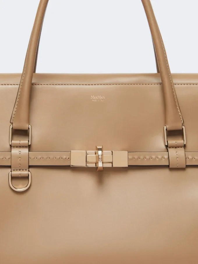 Natural leather handbag, mud