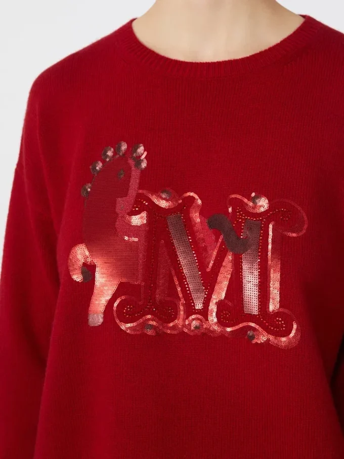 Oversized wool and cashmere sweater, dark red Oversized wool and cashmere sweater, dark red