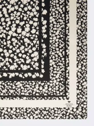 Patterned silk twill foulard, black