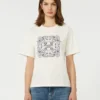 Print and embroidery-adorned cotton t-shirt, white