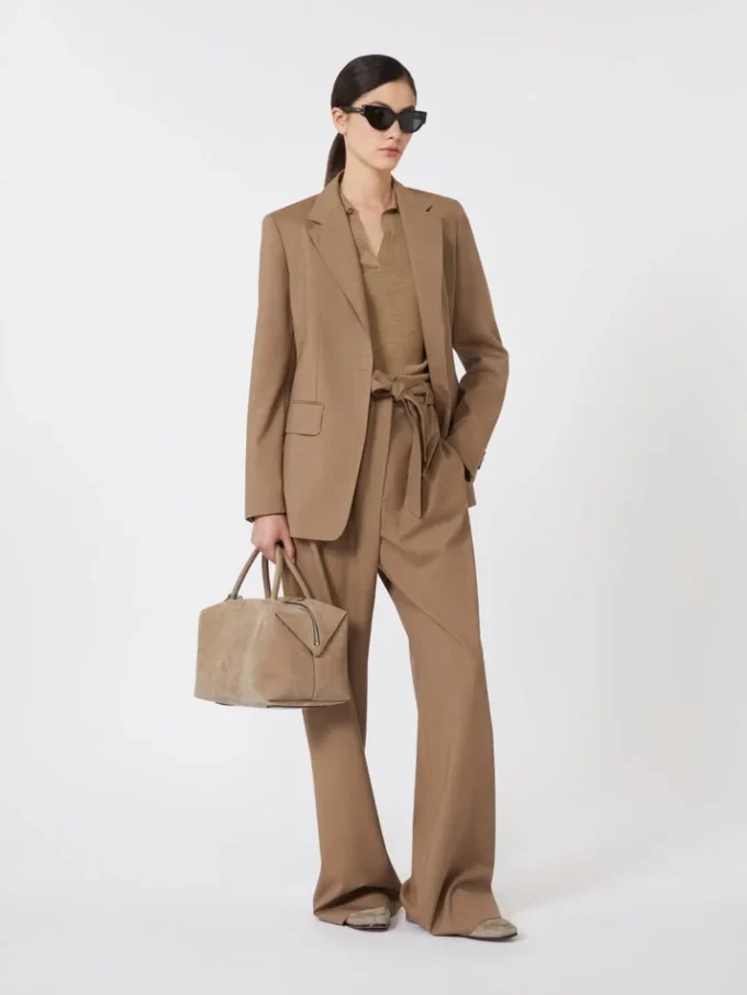 Stretch wool cloth trousers, hazelnut brown