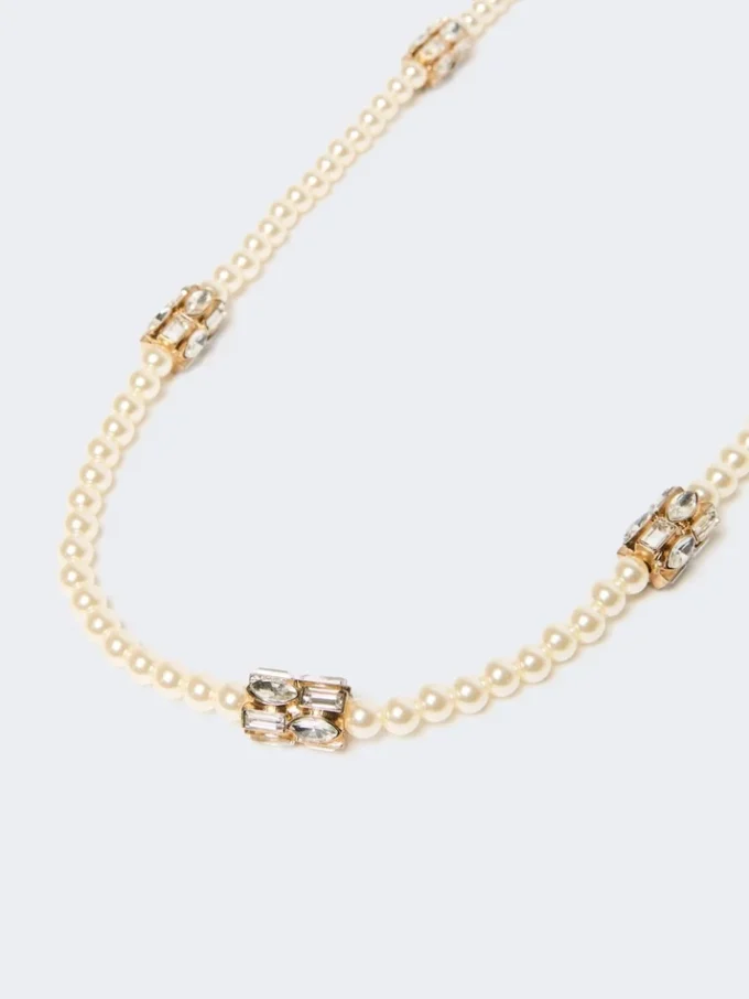 Set of metal and glass necklaces, emerald