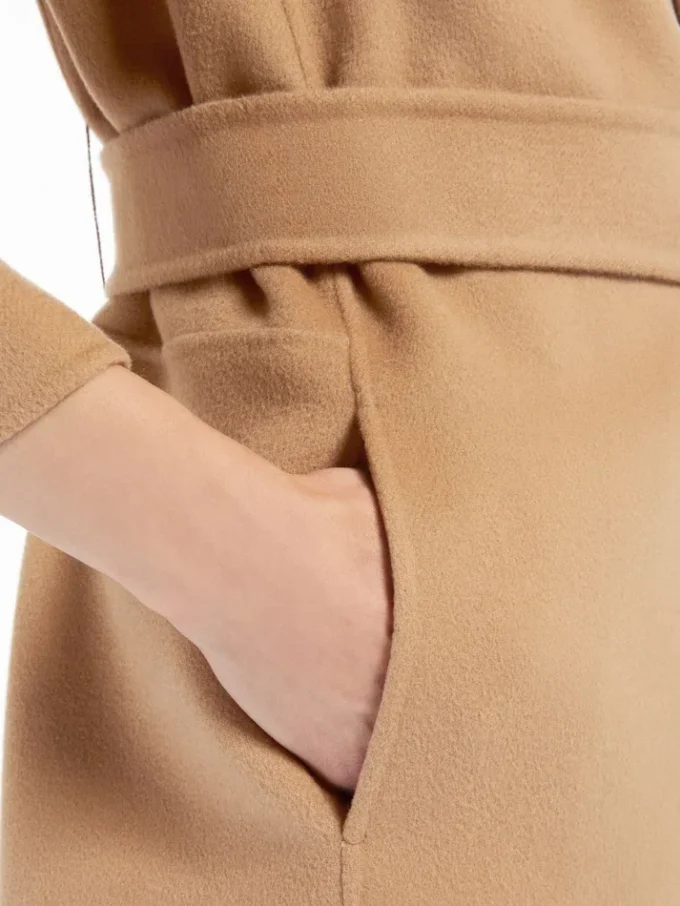 Short double-faced wool coat, camel