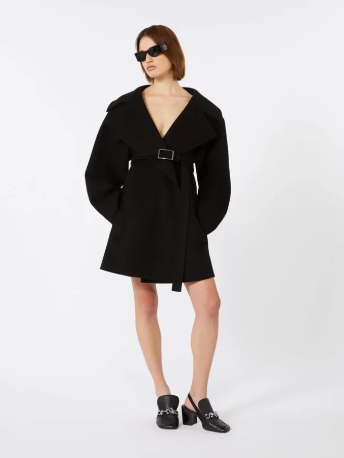 Short wool coat, black