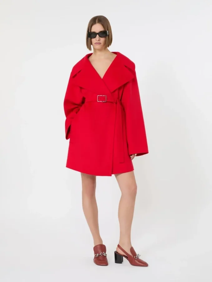 Short wool coat, red