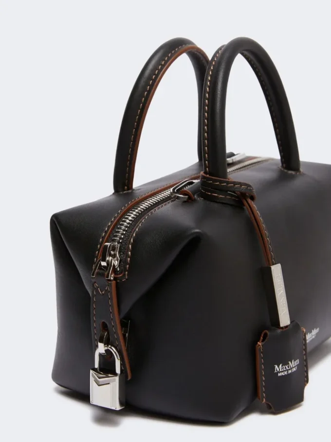 Small natural leather bowler bag, black