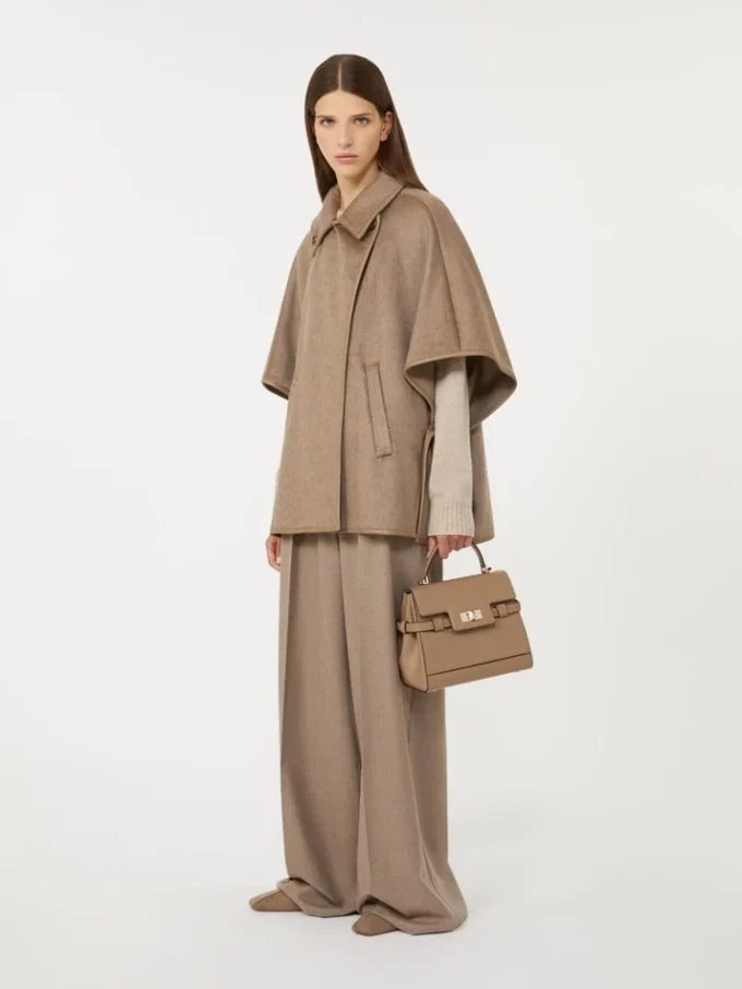 Smooth leather handbag, mud