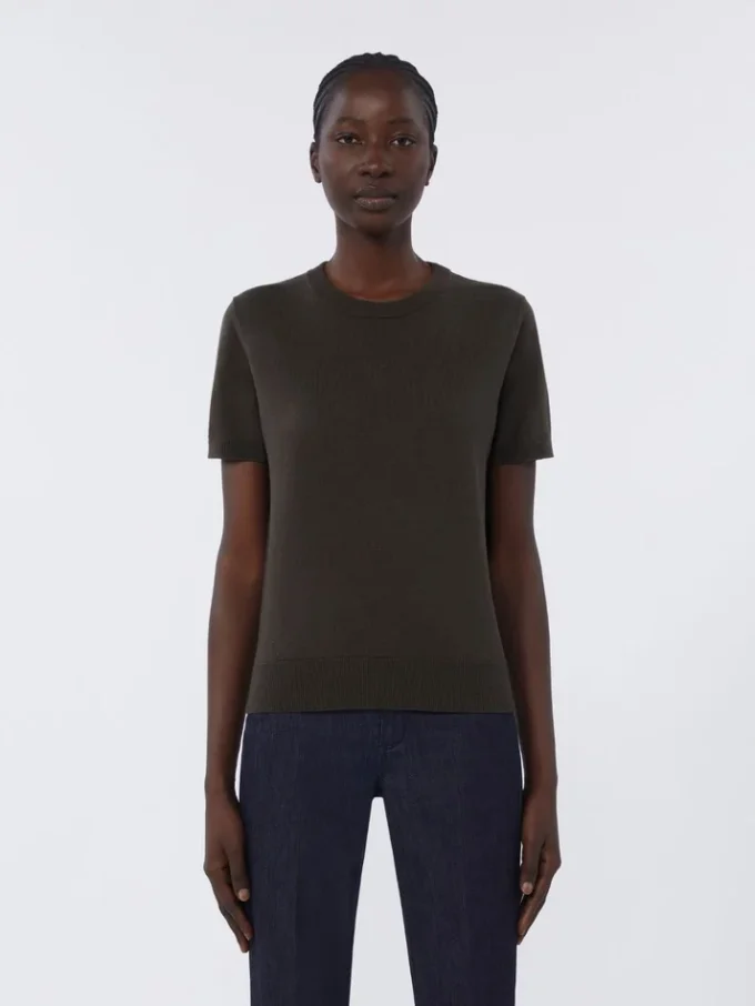 Soft wool sweater, dark green Soft wool sweater, dark green