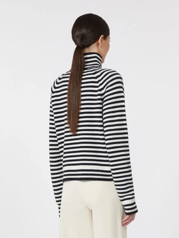 Stockinette-stitched cashmere polo-neck sweater, ultramarine