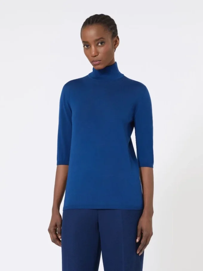 Stockinette-stitched wool polo-neck sweater, china blue