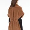 Teddy fabric cape, camel