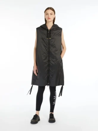 Water-repellent canvas gilet, black