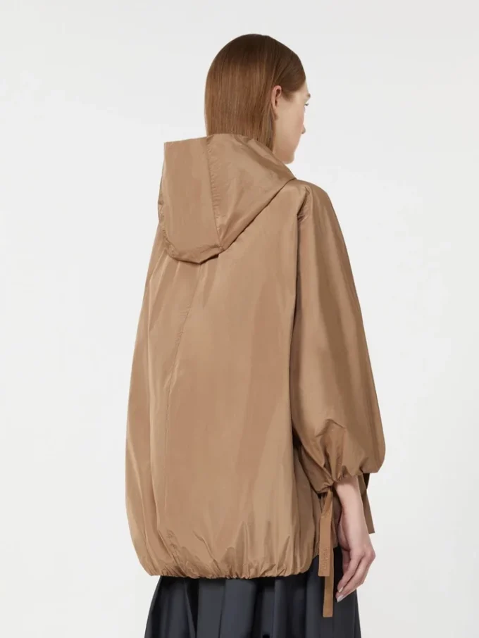 Water-repellent taffeta jacket, camel