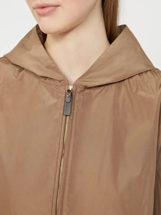 Water-repellent taffeta jacket, camel