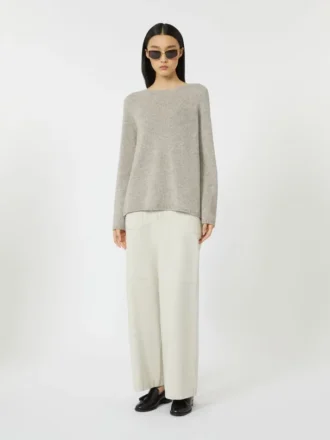 Wool and cashmere yarn sweater, beige