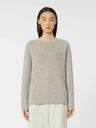 Wool and cashmere yarn sweater, beige