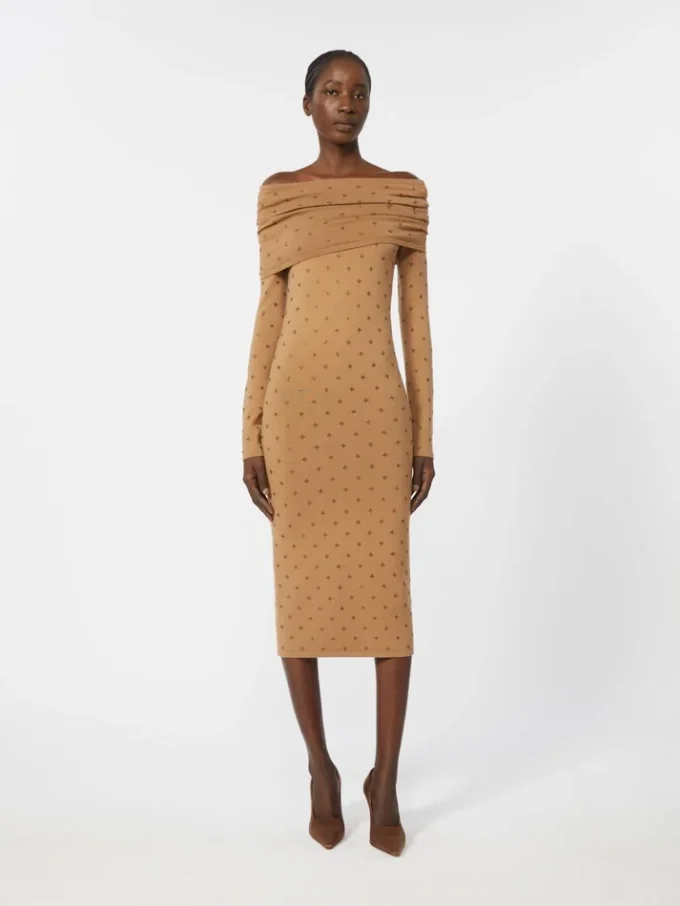 Wool yarn dress, skin dore